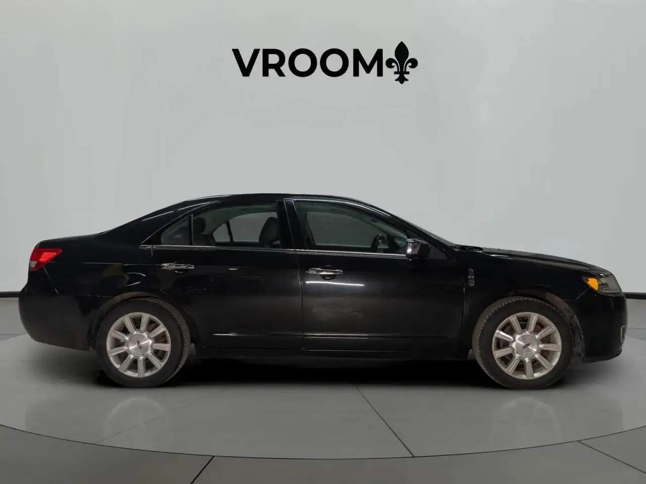 Lincoln MKZ photo Lincoln MKZ