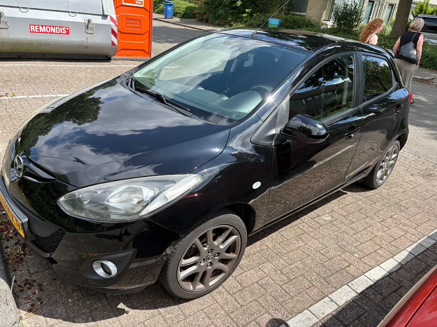 Mazda 2 2 1.3 BIFUEL GT Zwart - 1