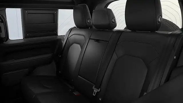 Land Rover Defender 90 D250 AWD X-Dynamic SE Aut. *MOMENTUM Edition* Ansicht 7