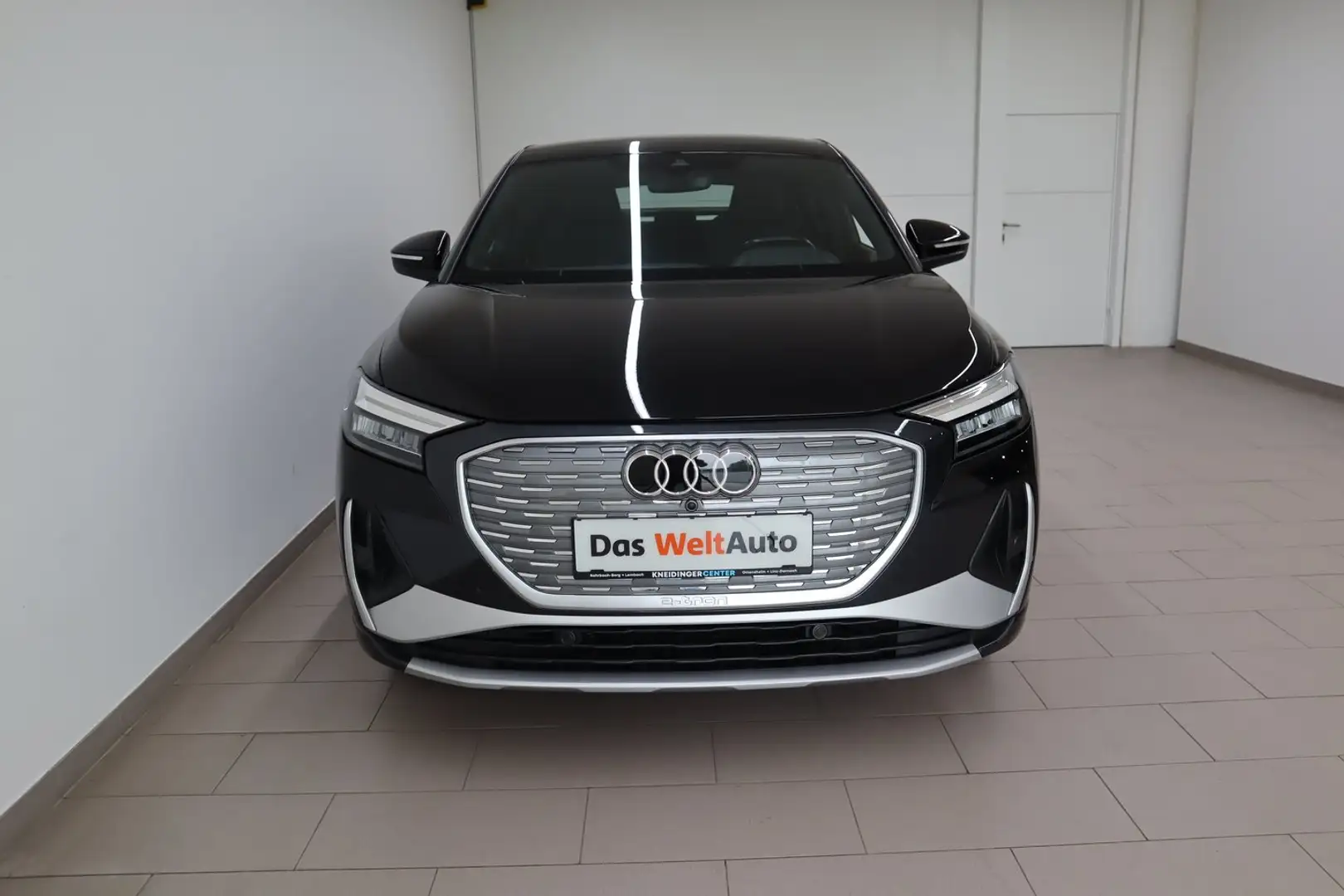 Audi Q4 e-tron Audi Q4 Sportback 40 e-tron Schwarz - 2