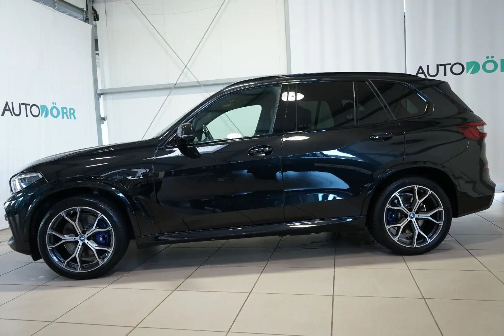 BMW X5 xDrive45e M Sport Laser+AHK+Sitzbelüftung+ACC Schwarz - 2