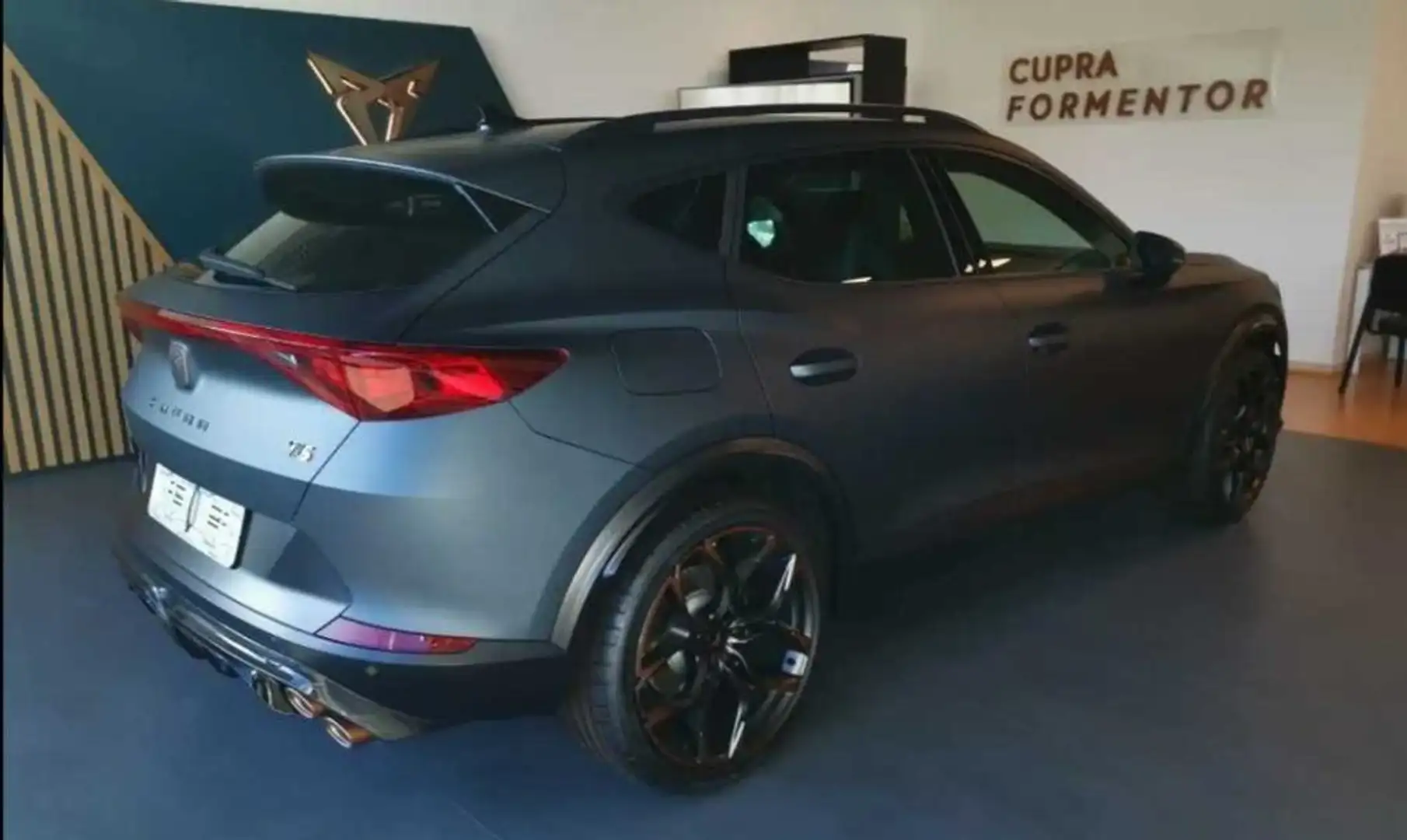 CUPRA Formentor CUPRA  CUPRA  2.5 TSI 4DRIVE DSG VZ5 3 MY 23 - 2