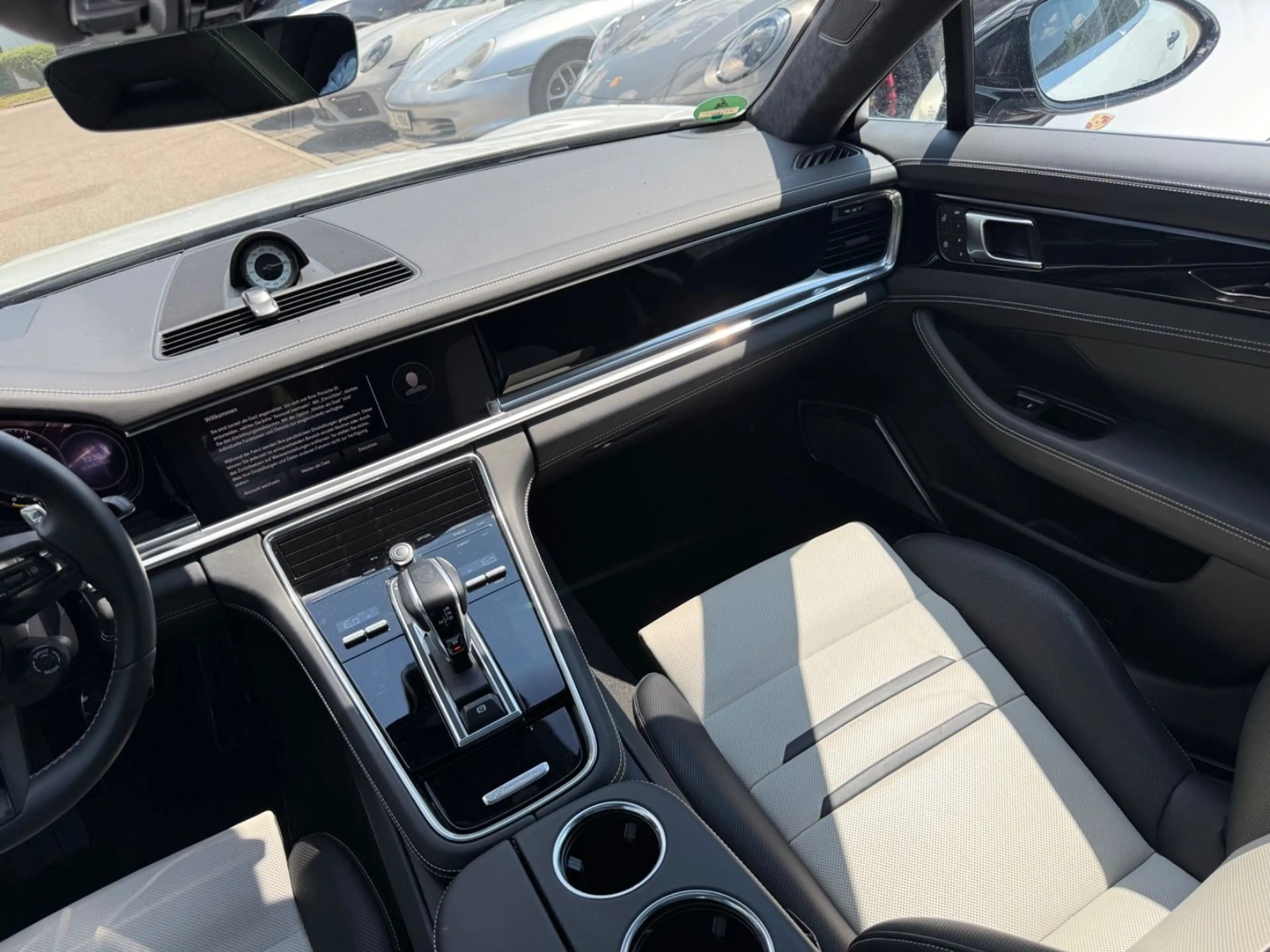 Porsche Panamera Turbo S E-Hybrid - PORSCHE APPROVED- — photo 9