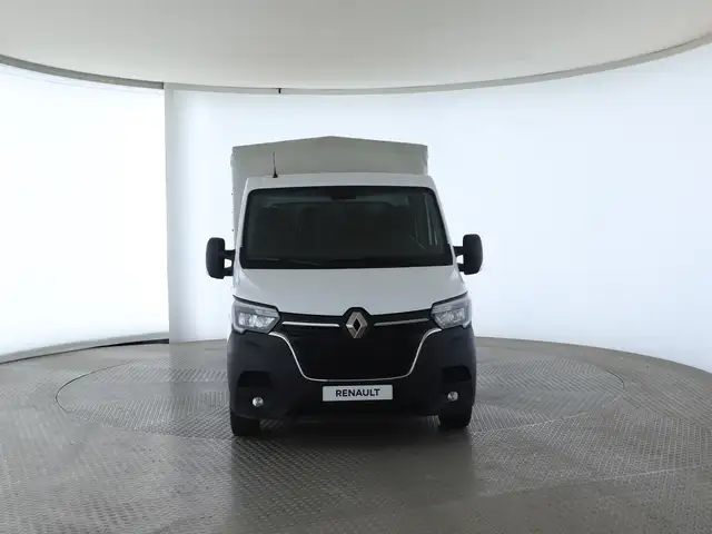2021 Renault Master in White for sale