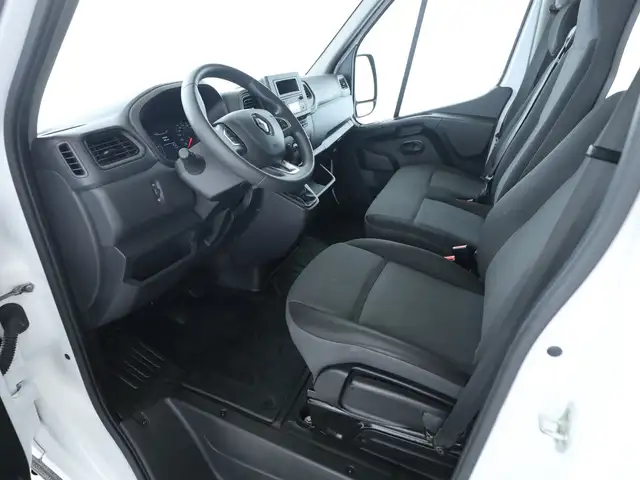 Renault Master view 10