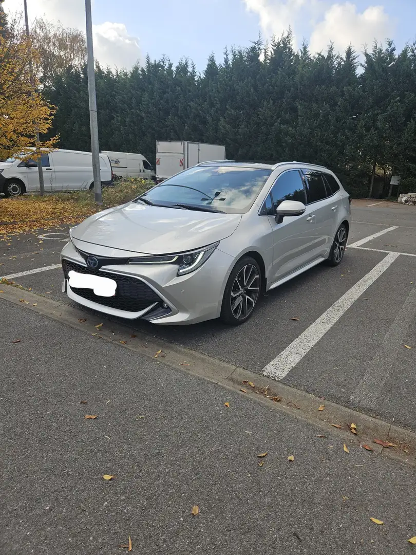 Toyota Corolla 2.0 Hybrid Touring Sports Comfort - 2