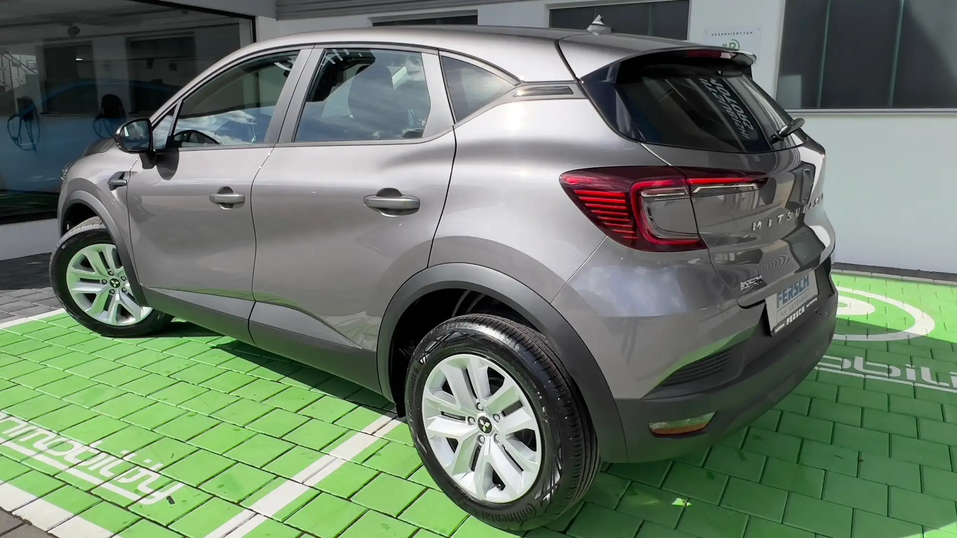 Mitsubishi ASX Basis m. Rückfahrkamera, Freisprech uvm... Rot - 2