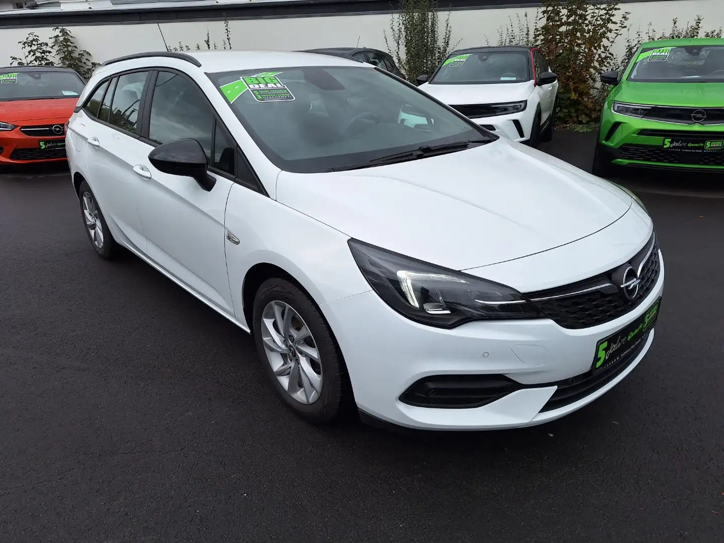 Opel Astra Sports Tourer, Edition inkl. Big Deal Bianco - 2
