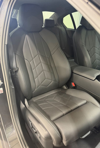 BMW 520 i Limousine, Head-UP, Bowers&Wilkins, 1 Hand — photo 12