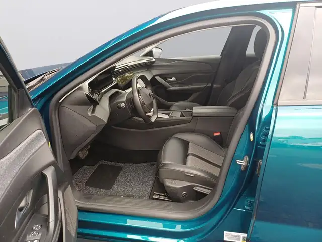 Peugeot 408 view 11