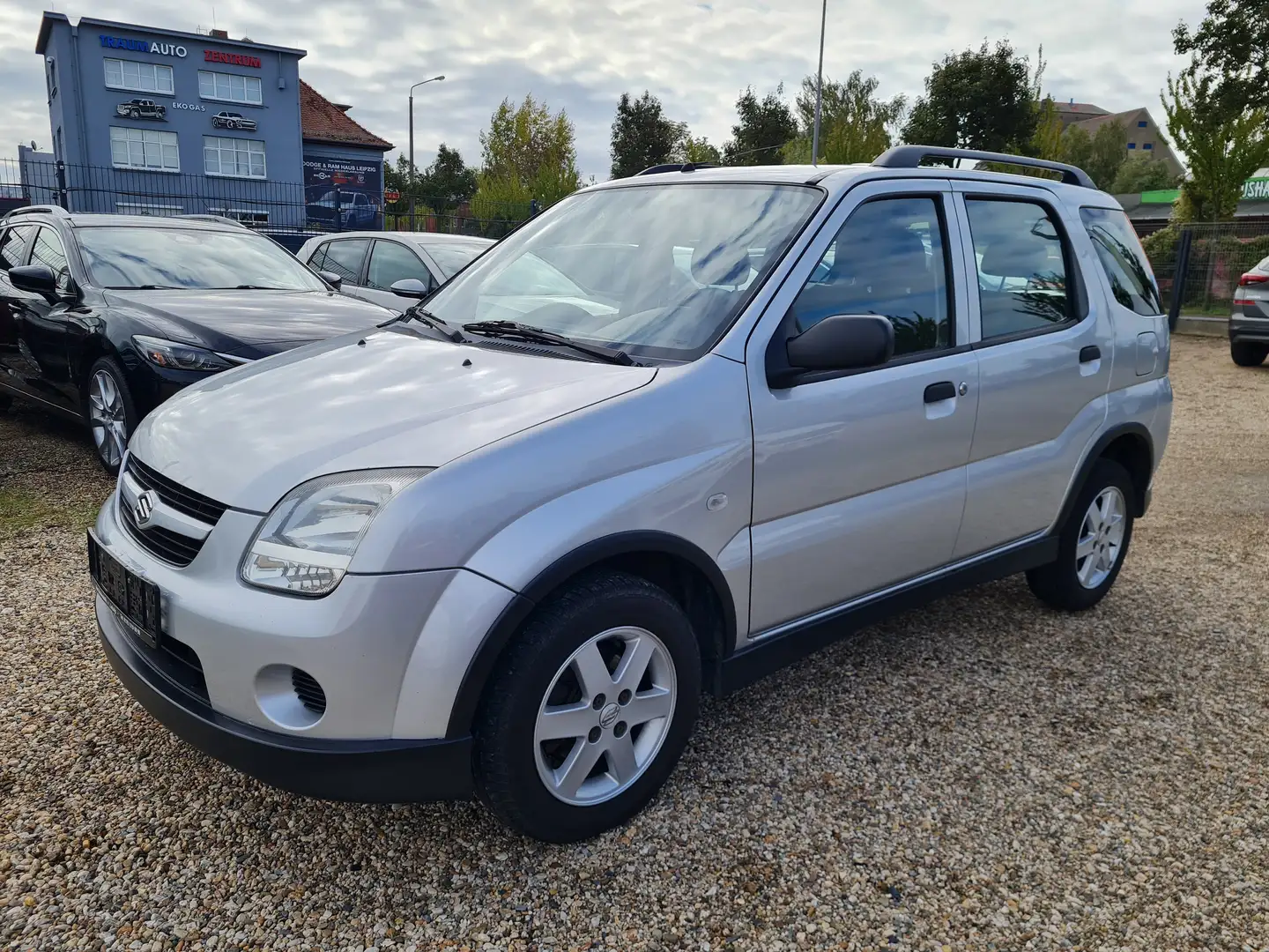 Suzuki Ignis X-25 / 1Hand/ TÜV-Inspektion-Neu Plateado - 1
