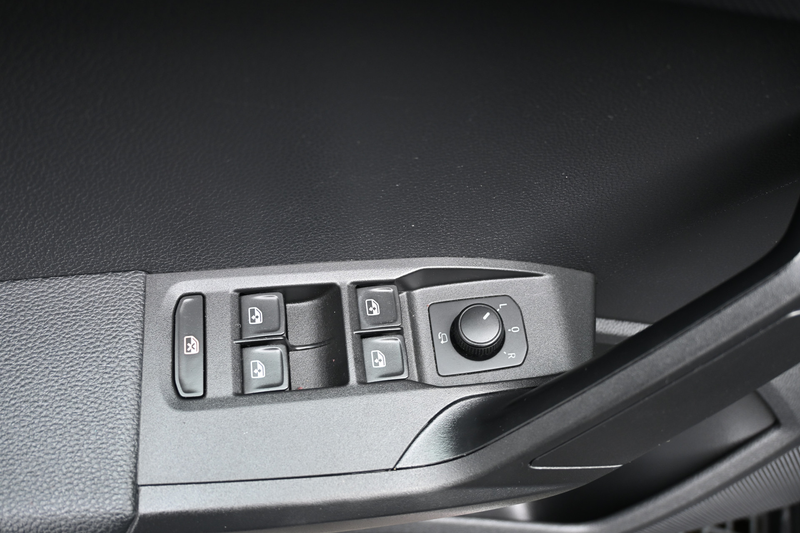 SEAT Ibiza 1.0 TSI Style Business Intense — photo 22