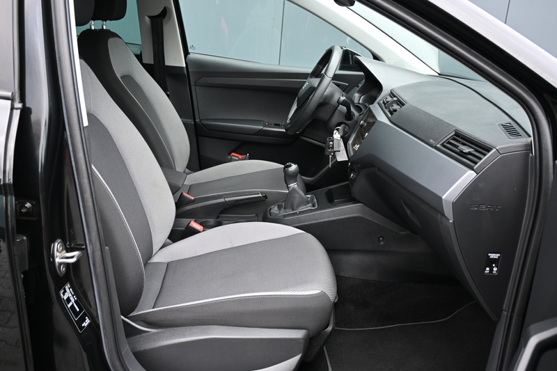 SEAT Ibiza 1.0 TSI Style Business Intense — photo 11