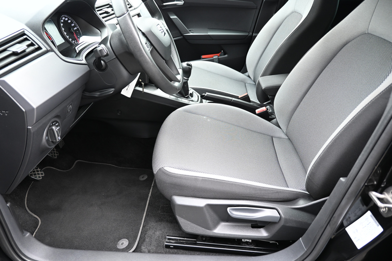SEAT Ibiza 1.0 TSI Style Business Intense — photo 31