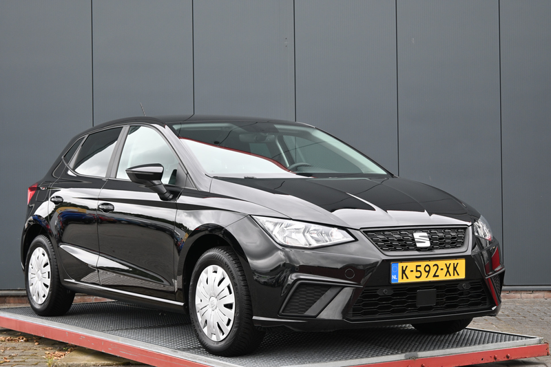 SEAT Ibiza 1.0 TSI Style Business Intense — photo 9