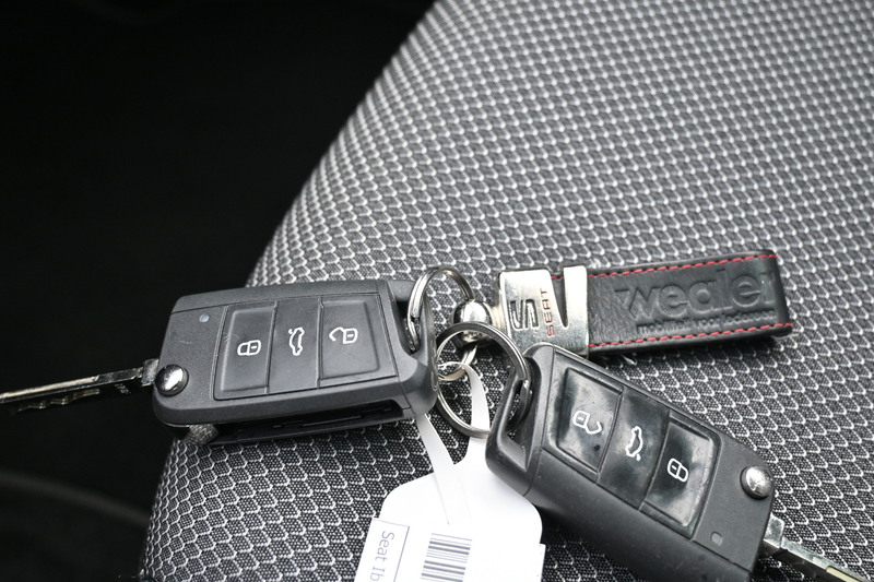 SEAT Ibiza 1.0 TSI Style Business Intense — photo 42