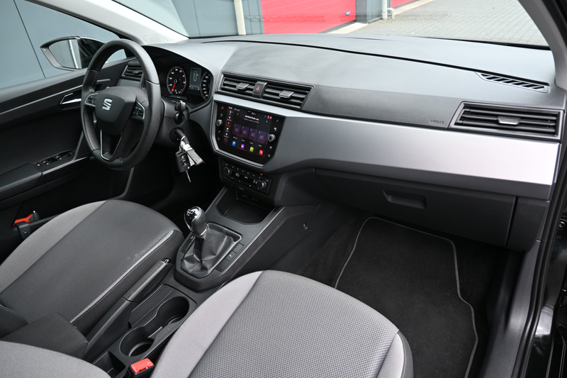 SEAT Ibiza 1.0 TSI Style Business Intense — photo 29