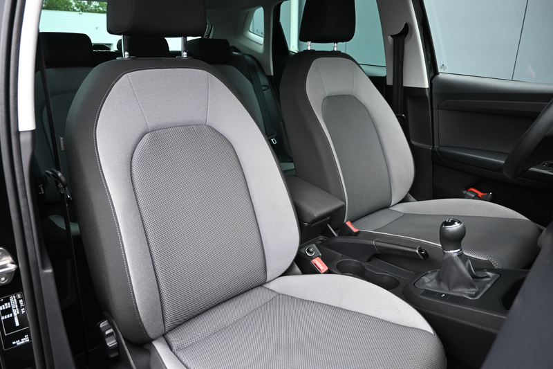 SEAT Ibiza 1.0 TSI Style Business Intense — photo 12
