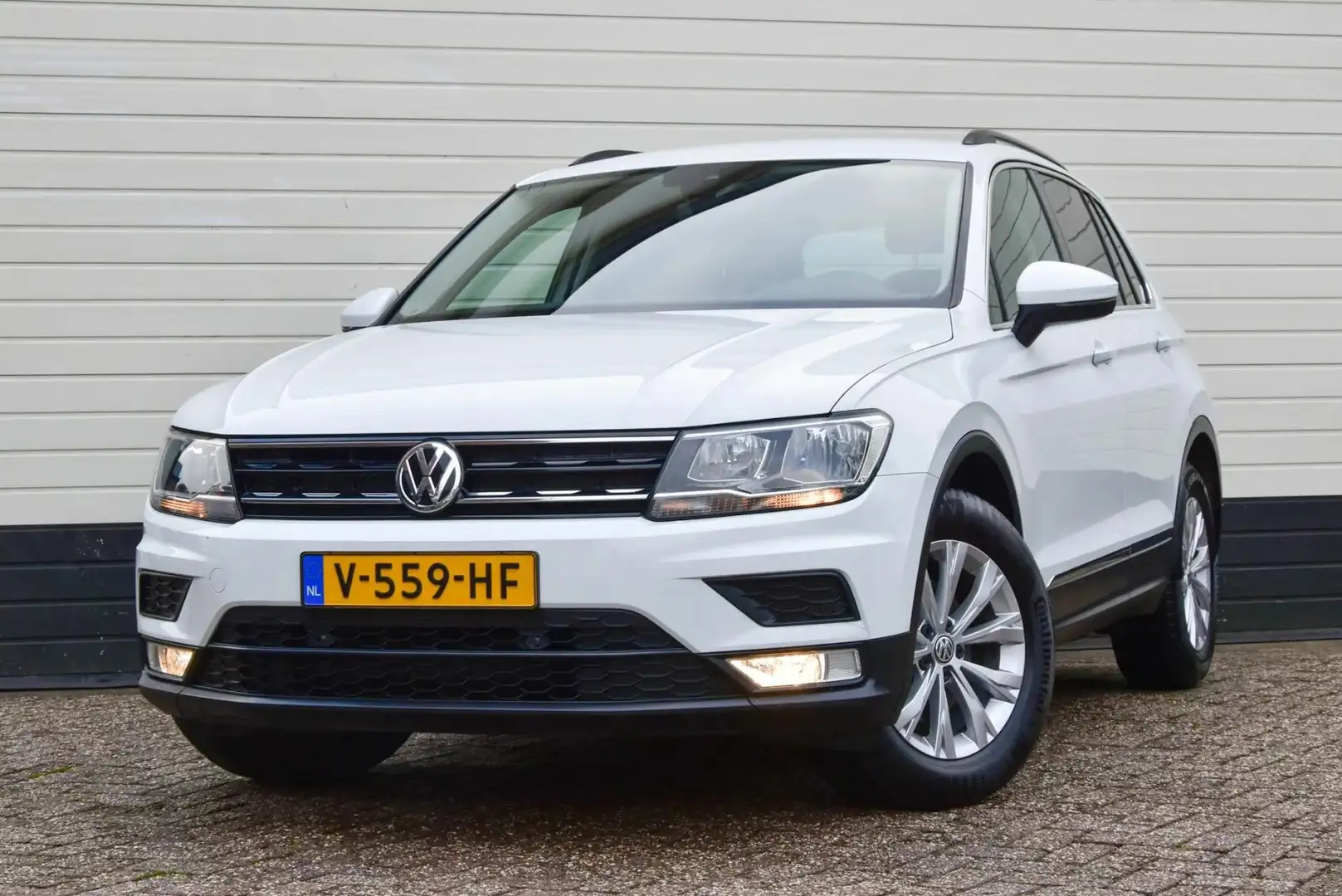 Volkswagen Tiguan * GRIJS KENTEKEN * APK 2026 * PDC * Bianco - 2