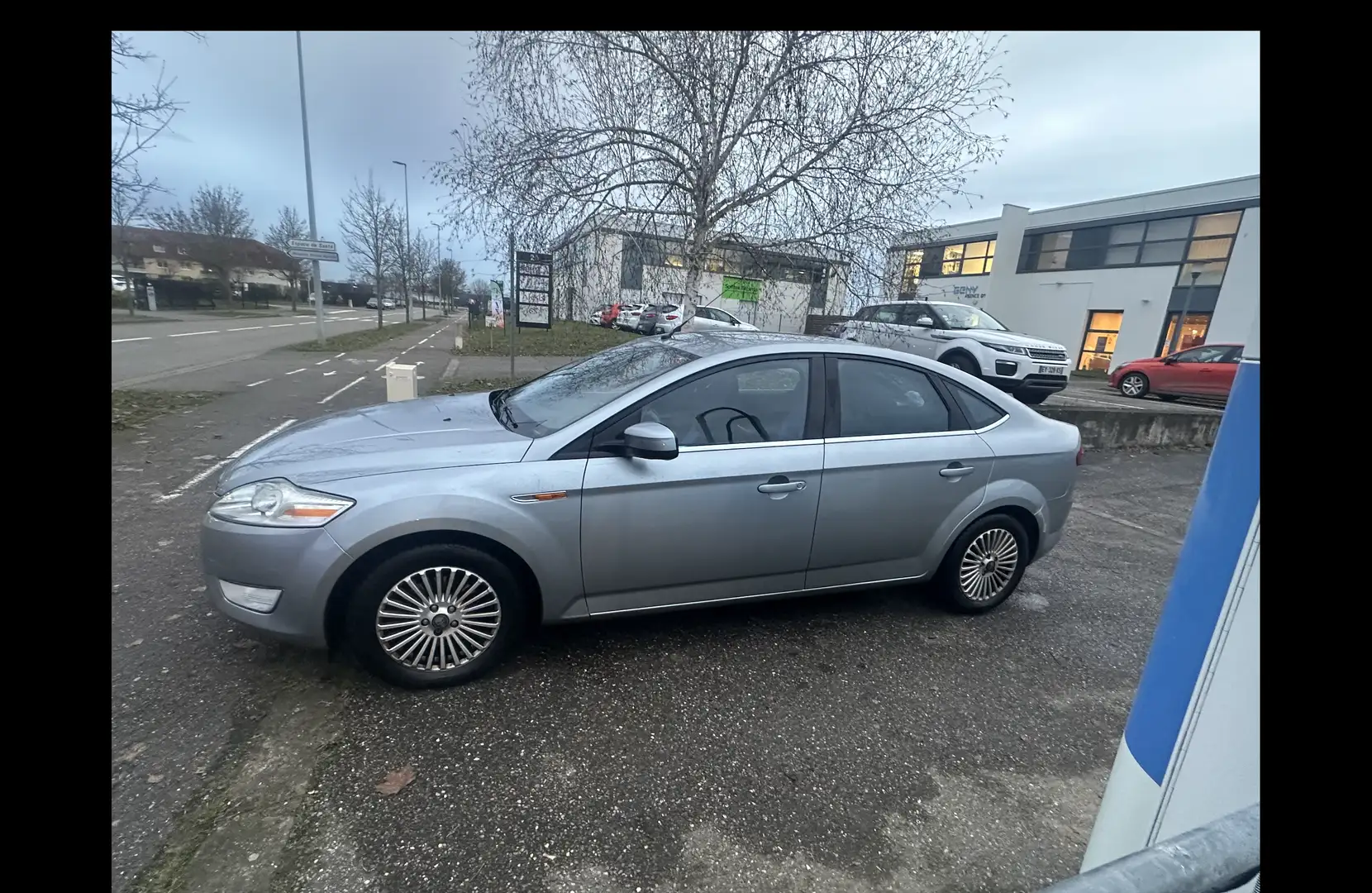 Ford Mondeo Mondeo 1.8 TDCi 125 Ghia Gris - 2