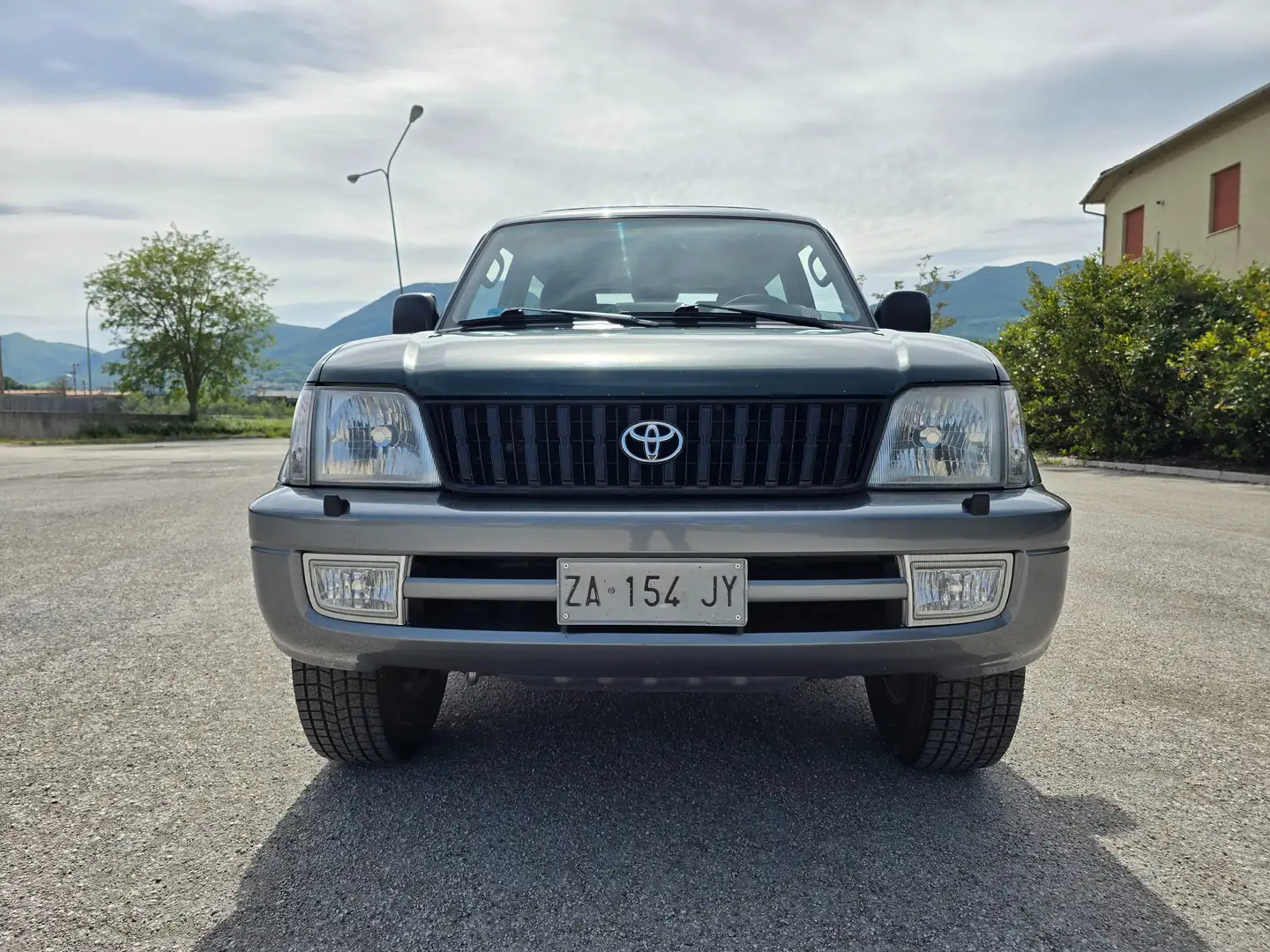 Toyota Land Cruiser kzj90 3p 3.0 GX Зелёный - 2
