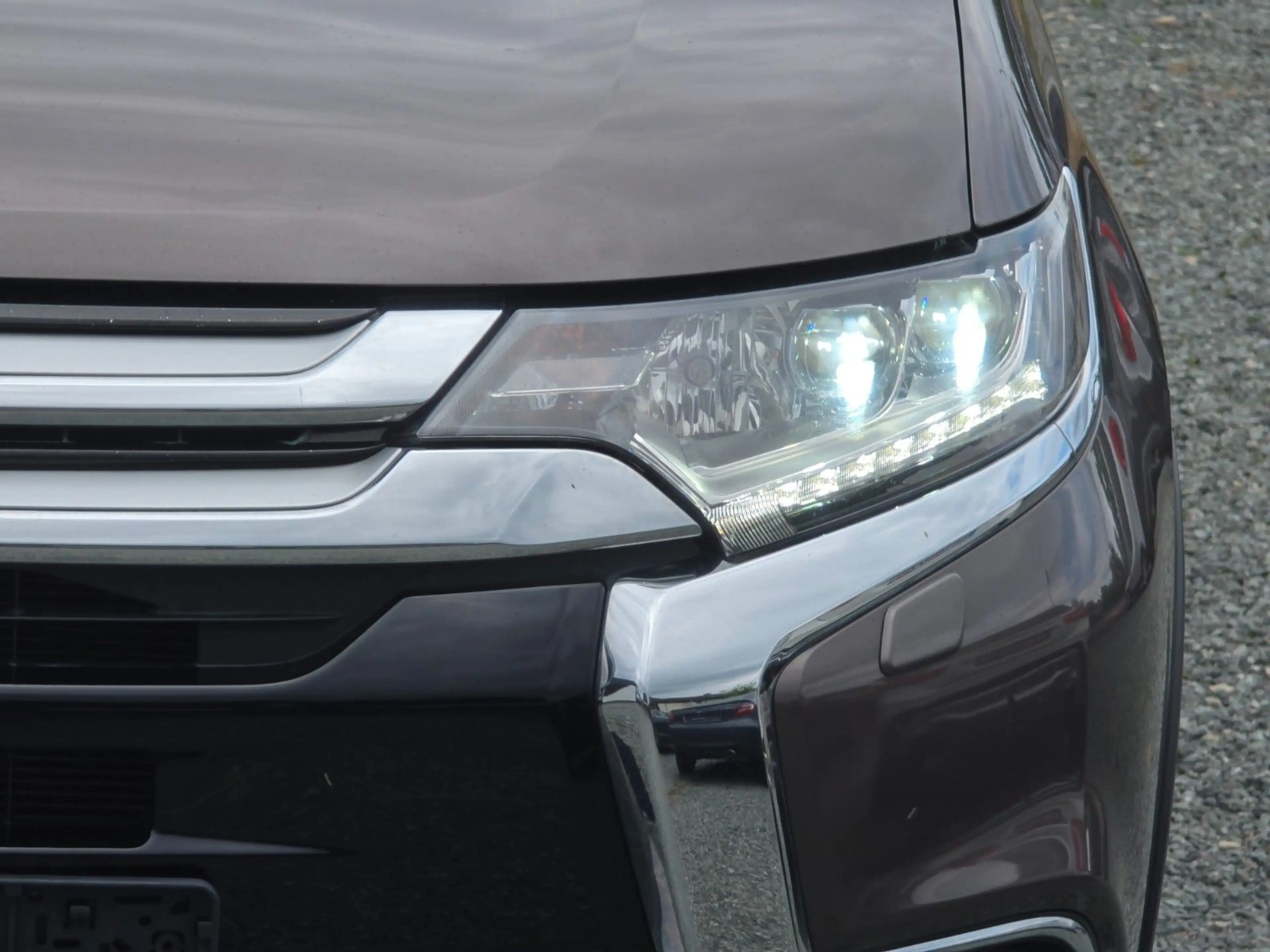 Mitsubishi Outlander SUV-Star+ 4WD (NAVI/RKAMERA/LED/AHK) — photo 14