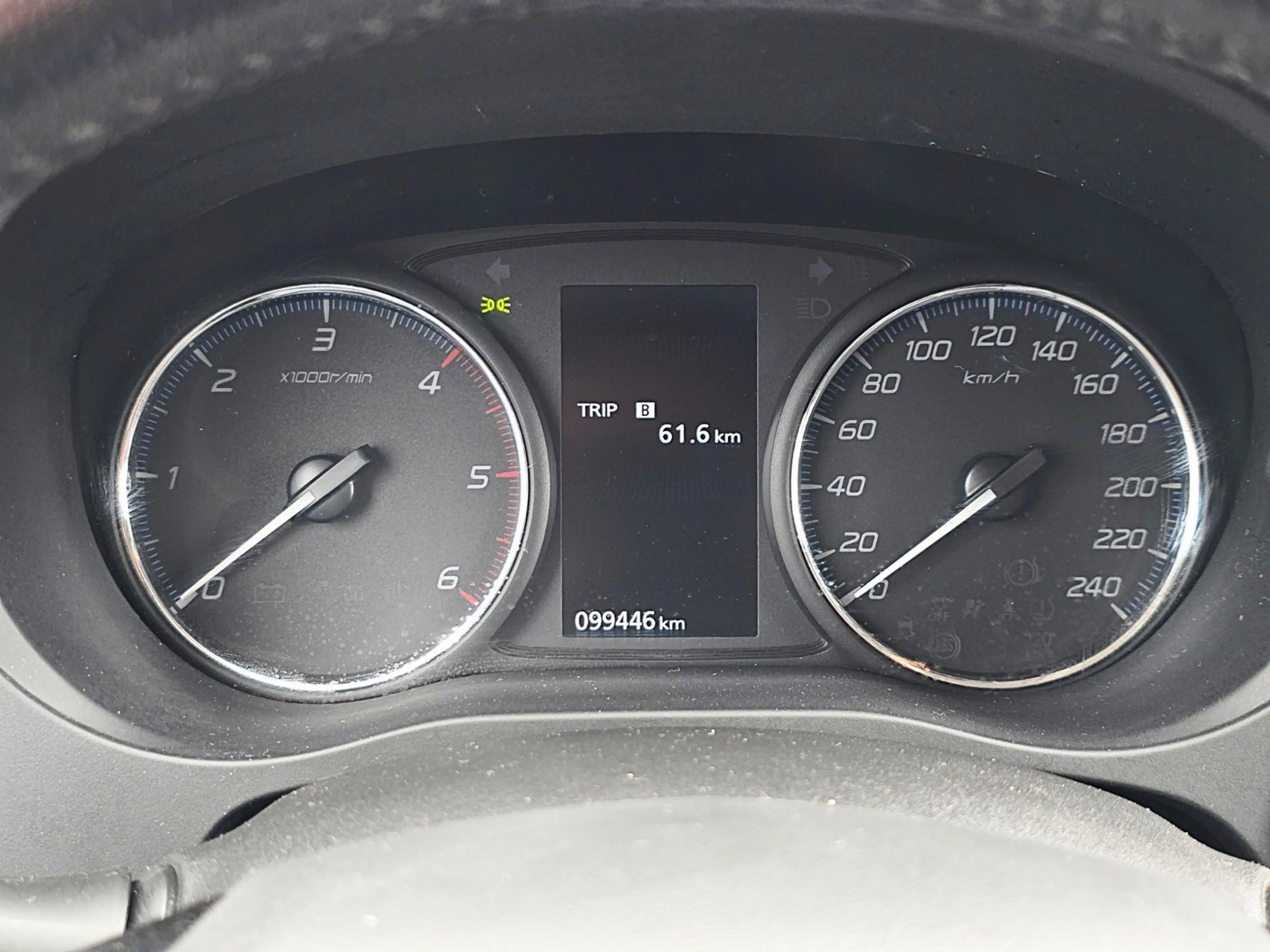 Mitsubishi Outlander SUV-Star+ 4WD (NAVI/RKAMERA/LED/AHK) — photo 11