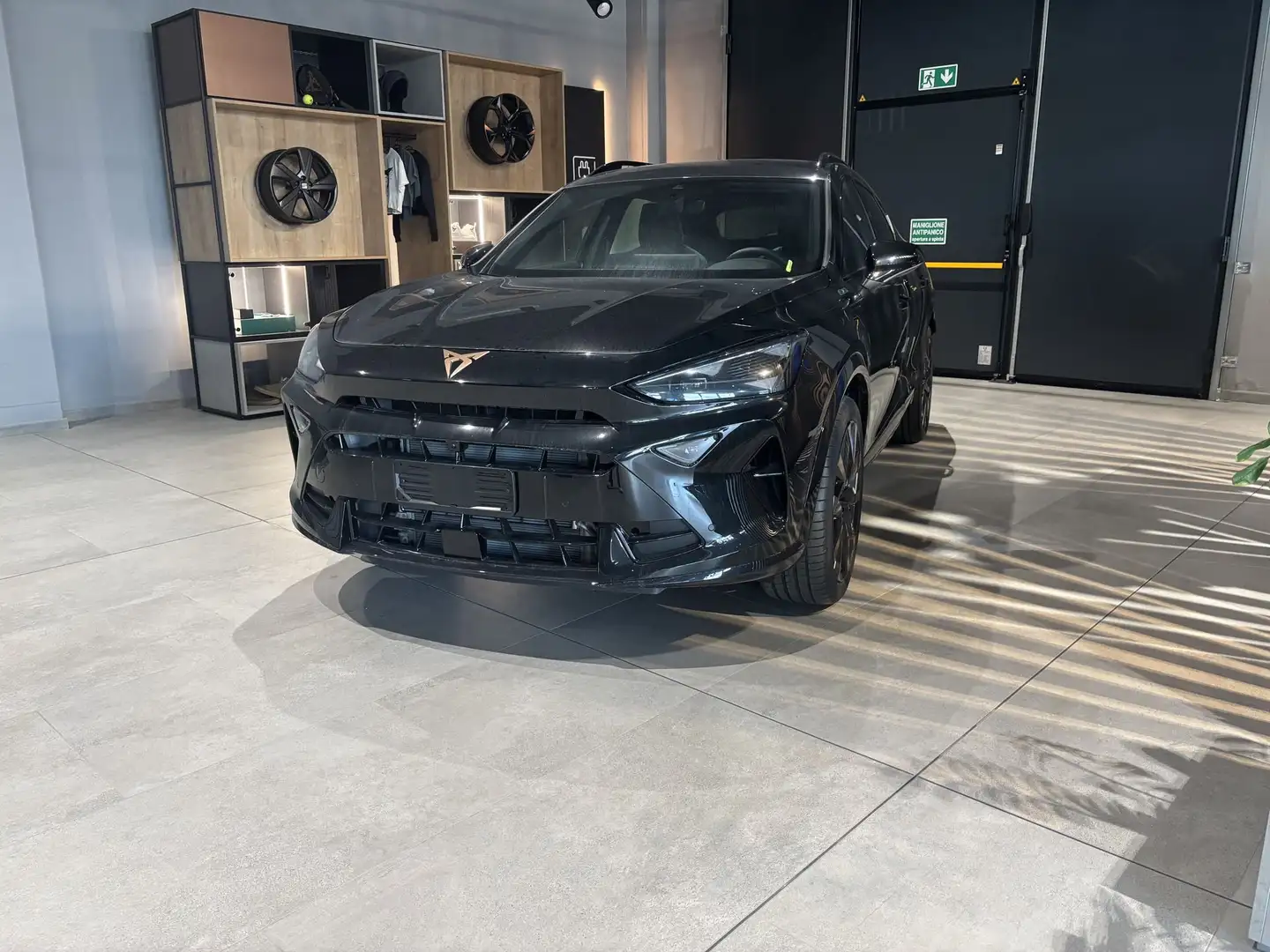 CUPRA Formentor 1.5 e-Hybrid DSG Edge e Intelligent pack Km Zero Nero - 1