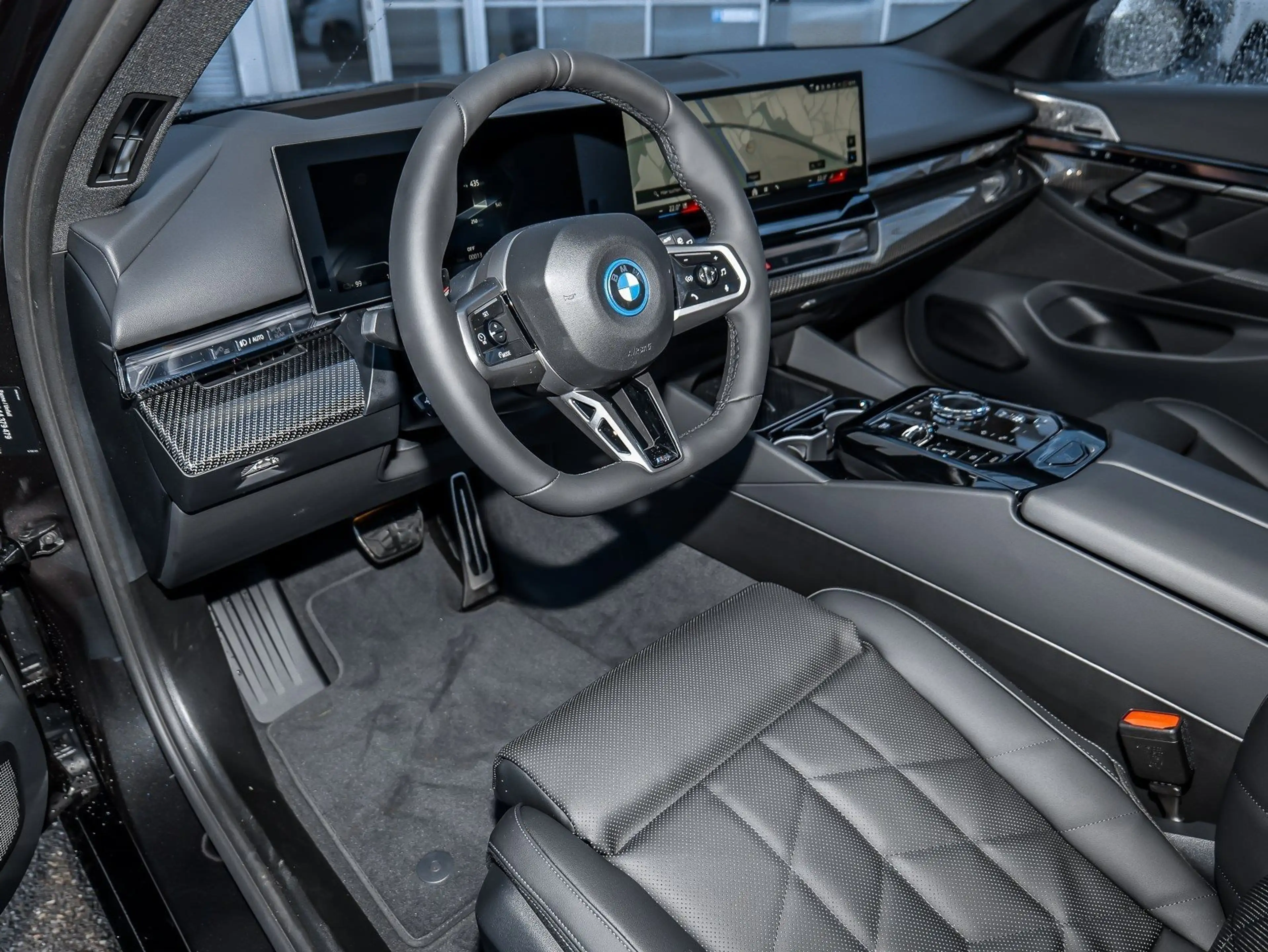 BMW i5 eDrive40 0,25%Versteu. MPro PANO HUD AHK DAPro — photo 8