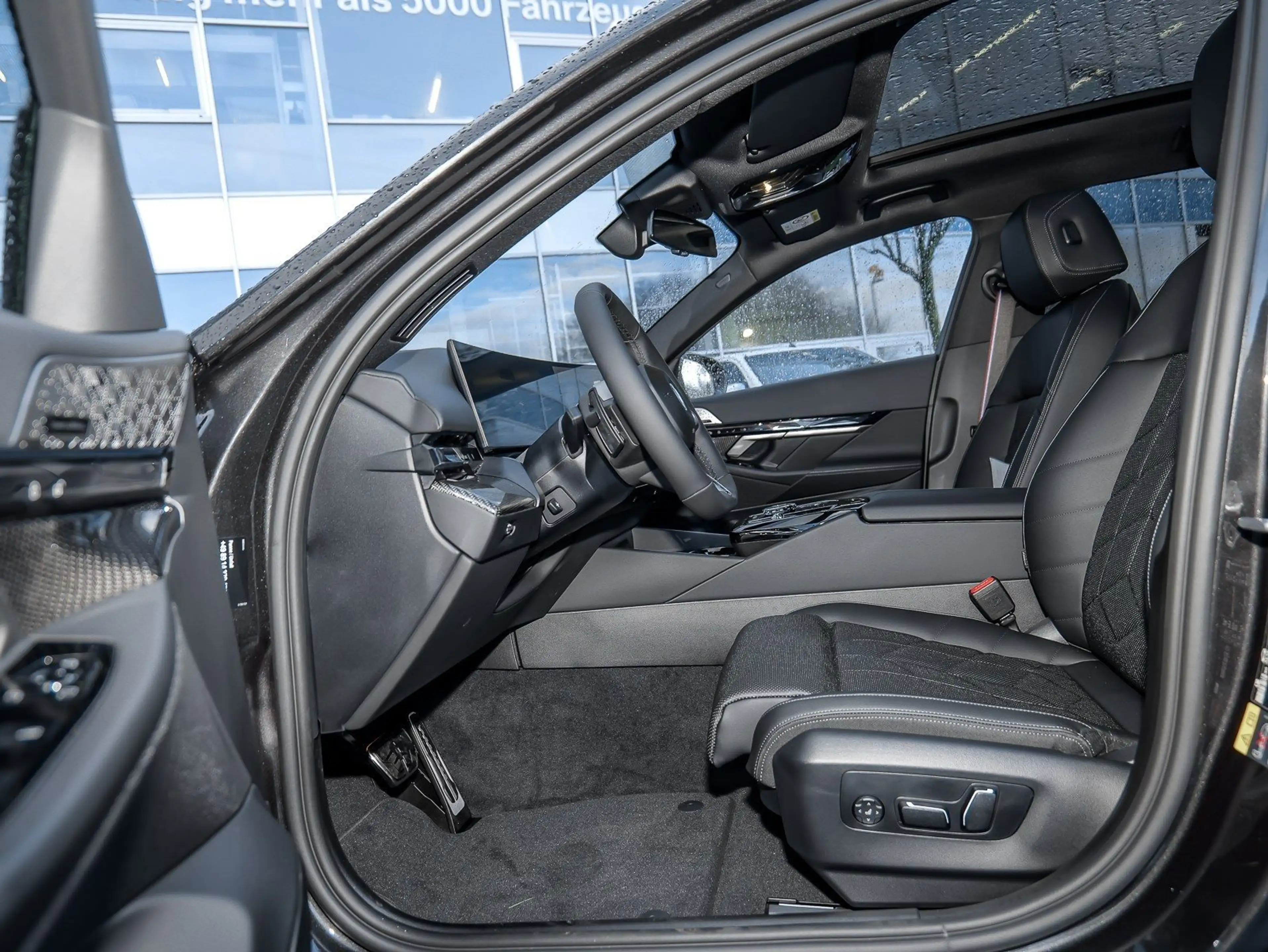 BMW i5 eDrive40 0,25%Versteu. MPro PANO HUD AHK DAPro — photo 10