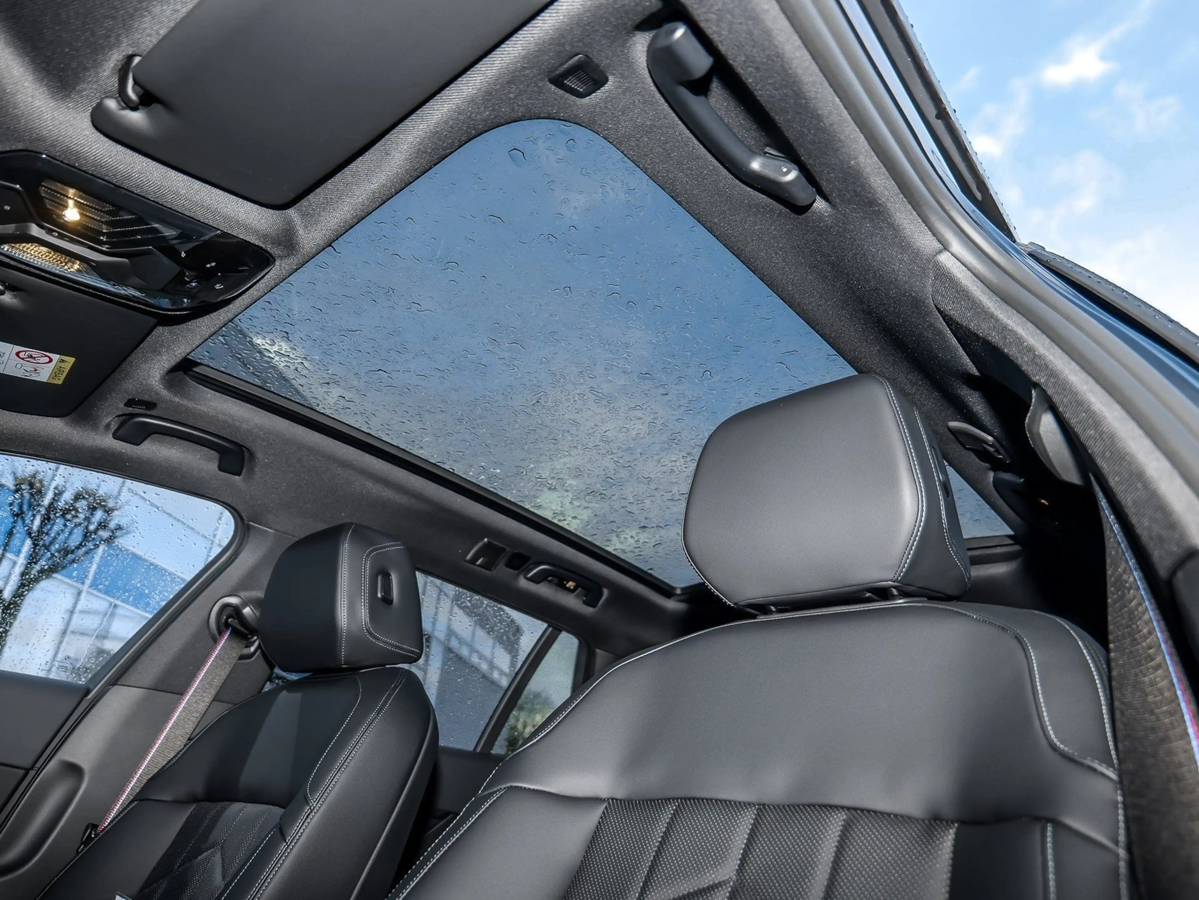 BMW i5 eDrive40 0,25%Versteu. MPro PANO HUD AHK DAPro — photo 9