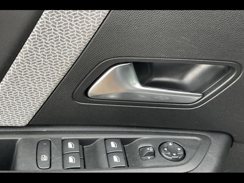 Citroen C4 X MAX EAT8 | WIRELES  CARPLAY — photo 15