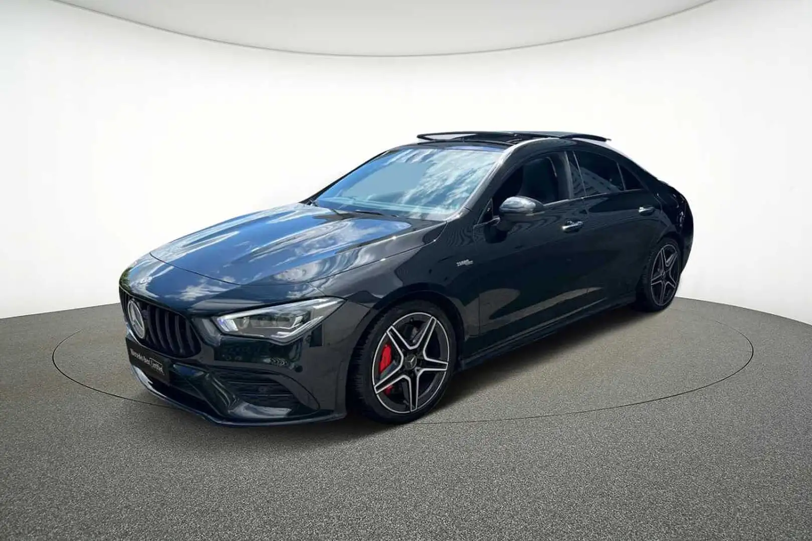 Mercedes-Benz CLA 35 AMG AMG CLA 35 4MATIC Coupé Zwart - 1
