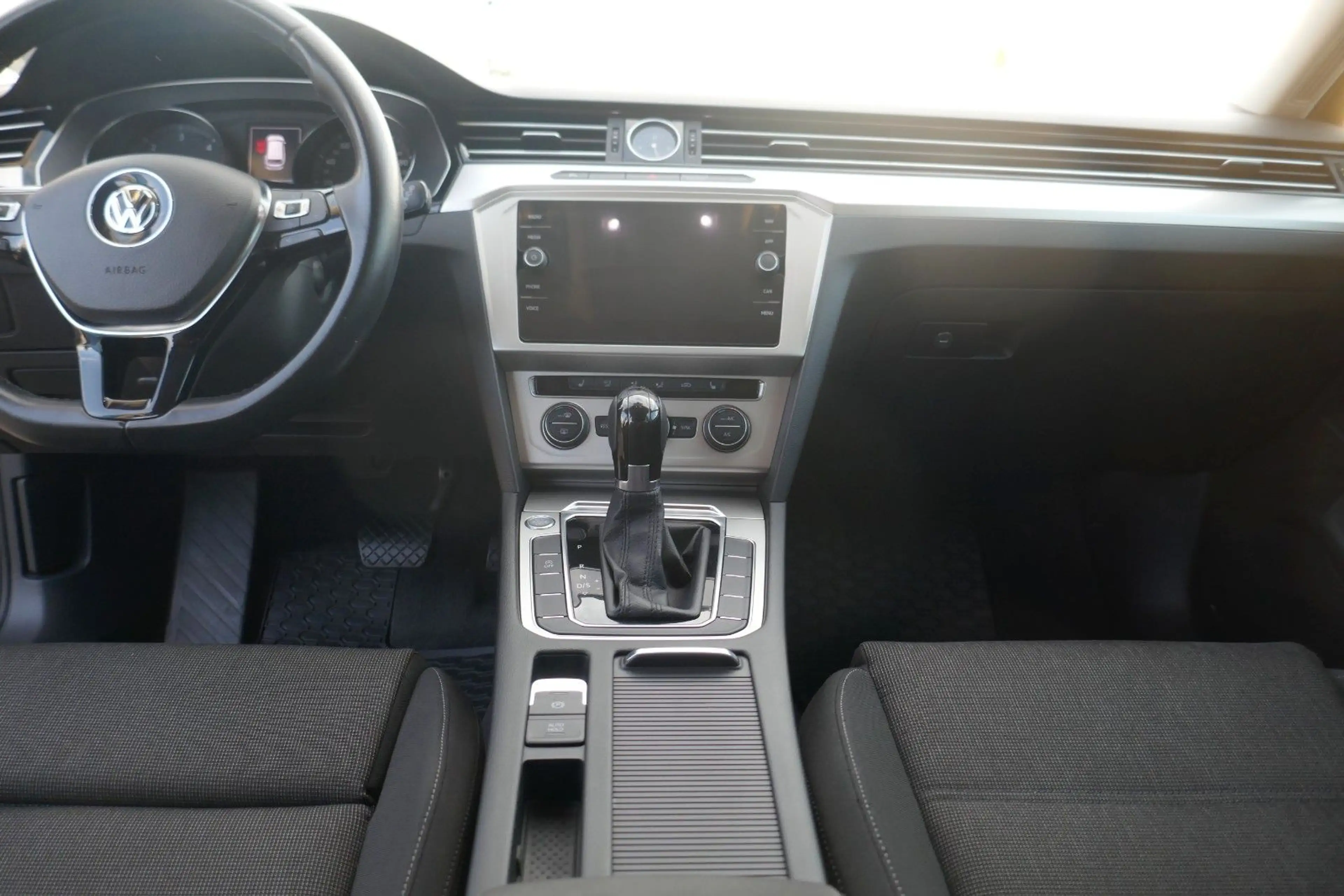Volkswagen Passat Variant Passat 2.0 Variant Comfortline BMT DSG — photo 12