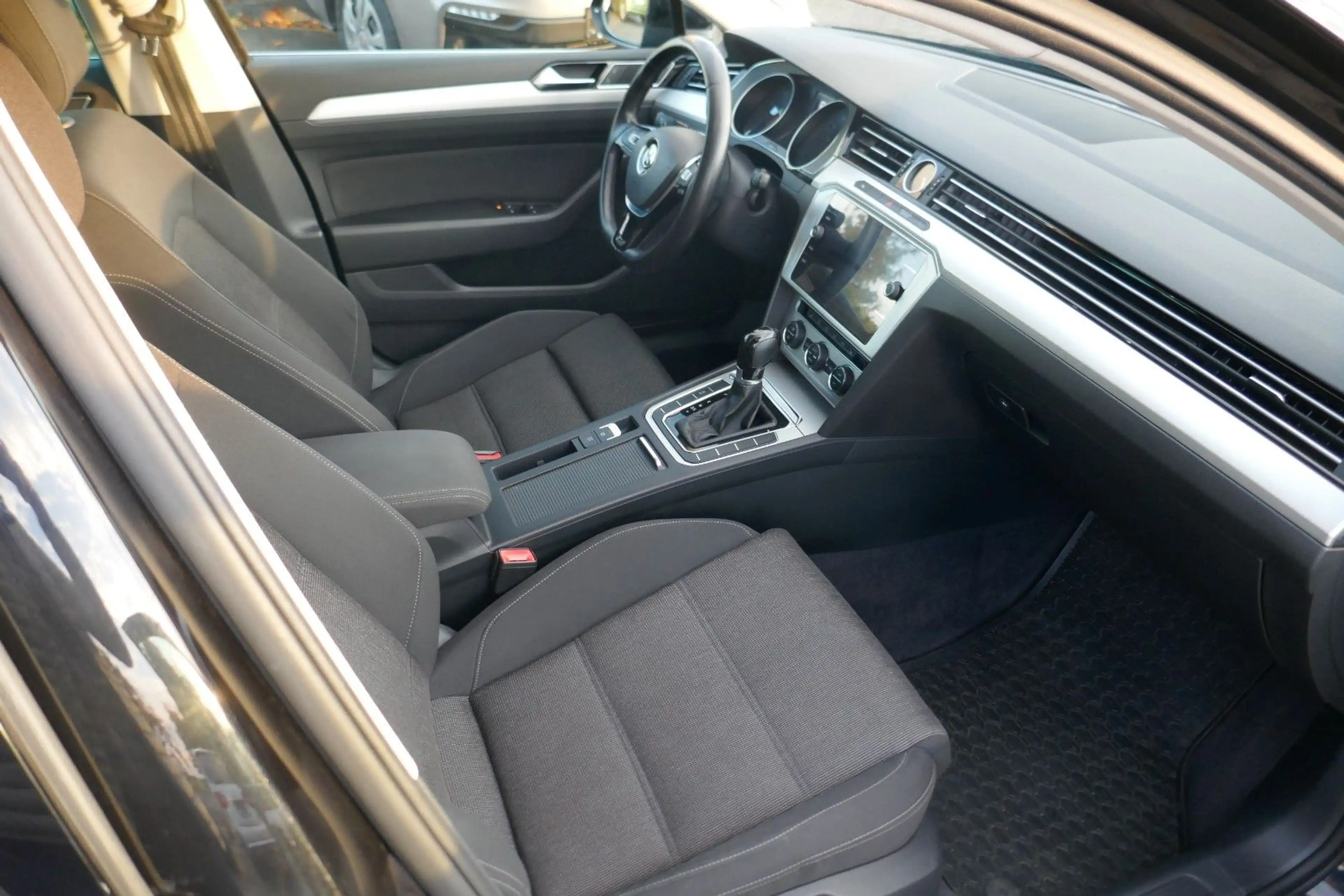 Volkswagen Passat Variant Passat 2.0 Variant Comfortline BMT DSG — photo 15