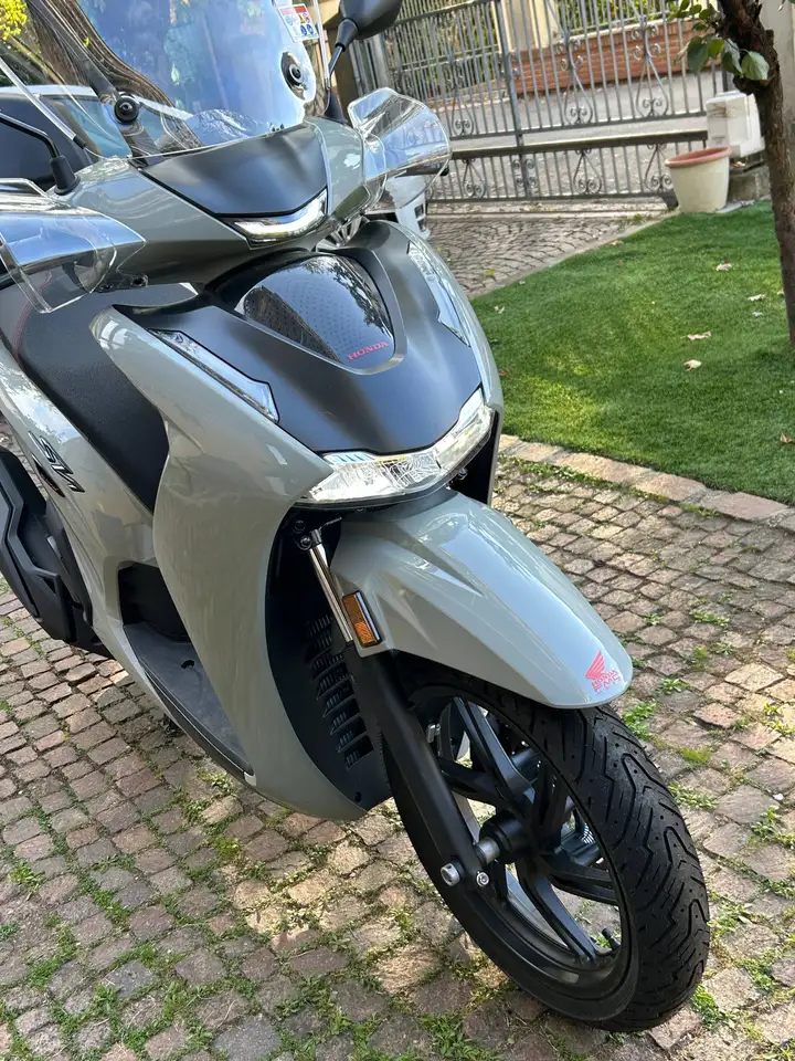 Honda SH 350i