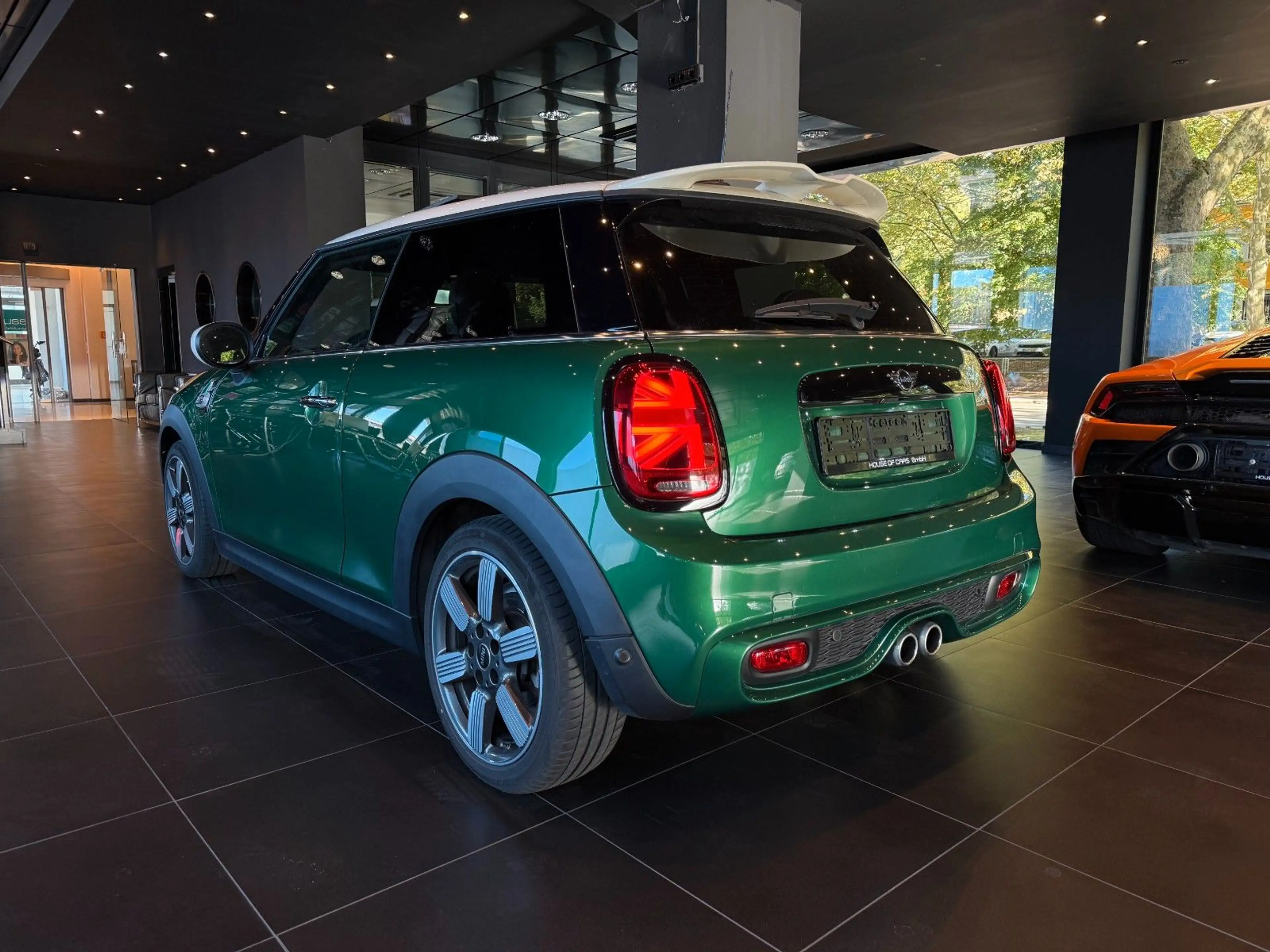 MINI Cooper S 60 Years Trim*Pano*British Racing Green — photo 11