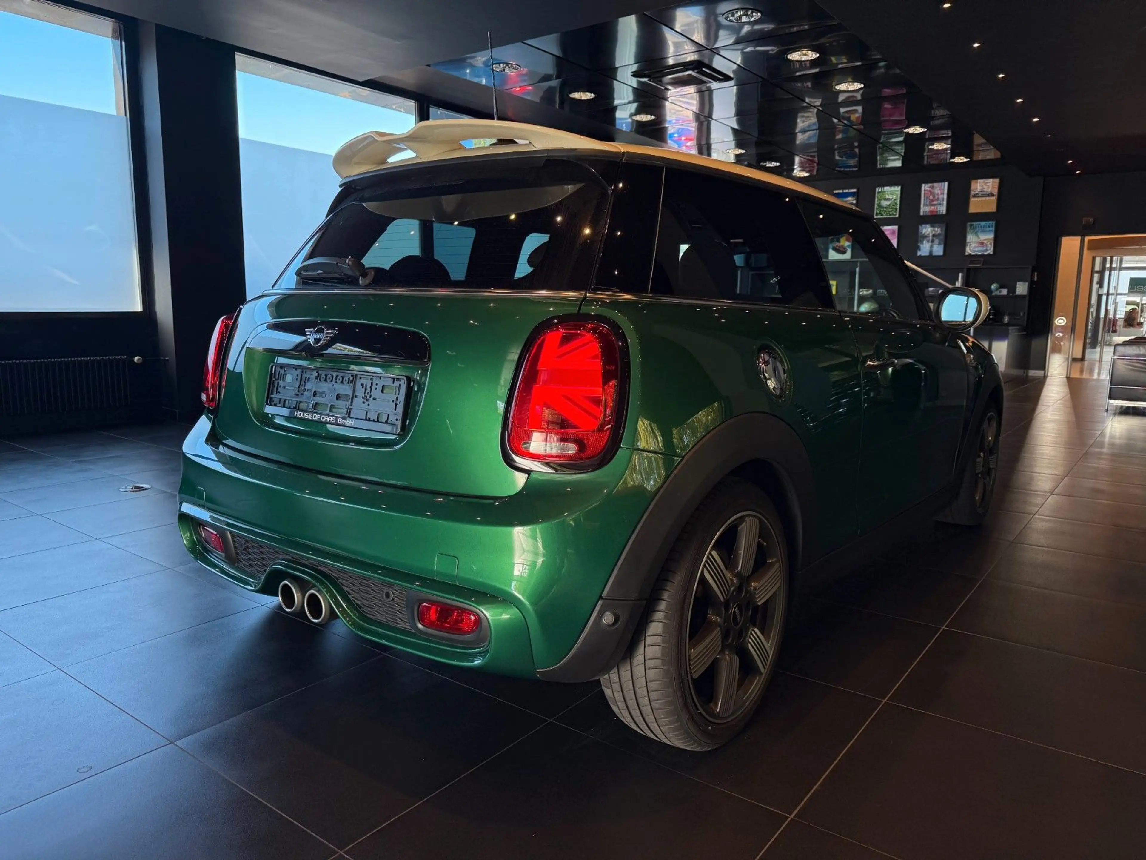MINI Cooper S 60 Years Trim*Pano*British Racing Green — photo 10