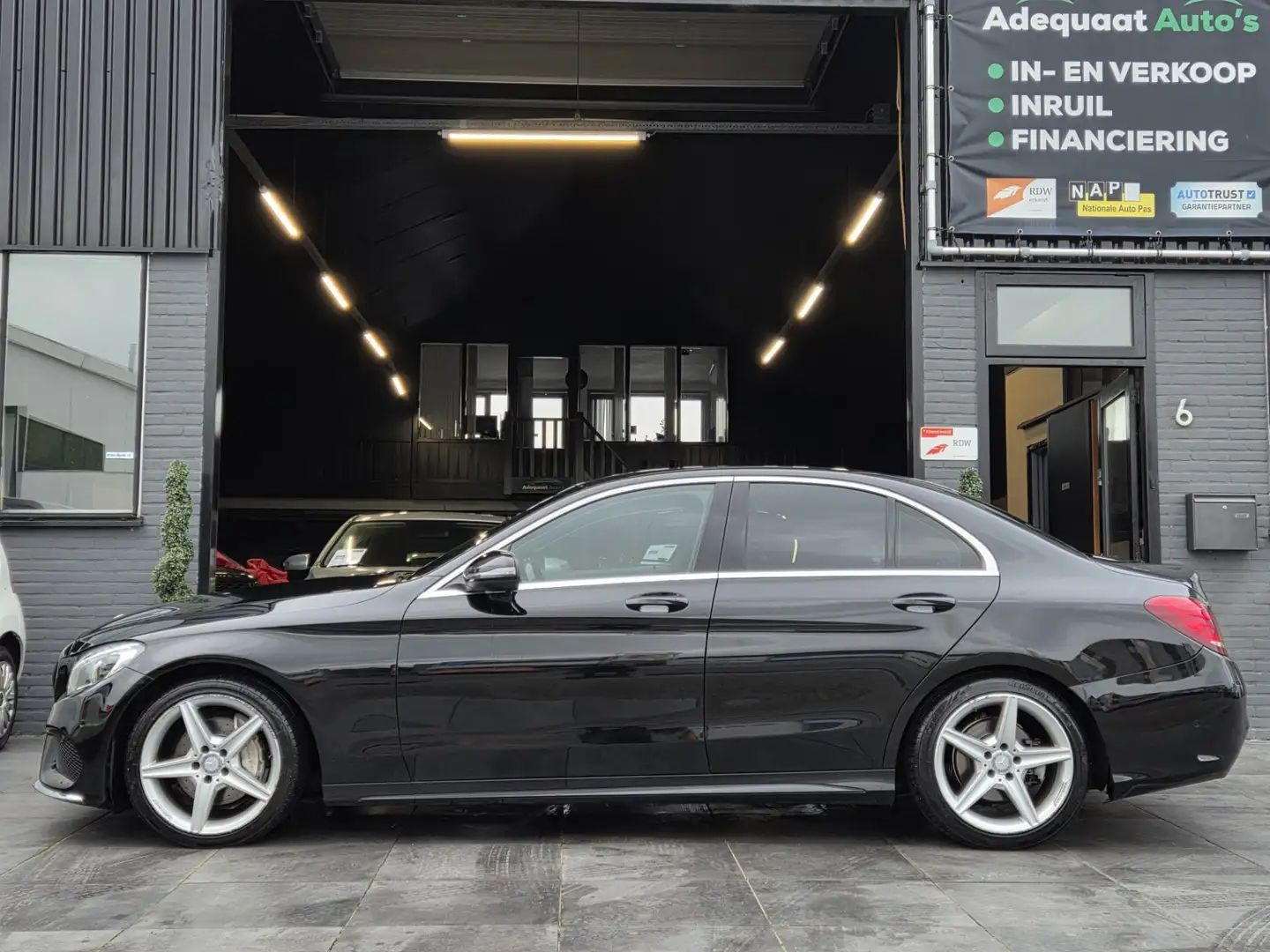 Mercedes-Benz C 180 AMG Sport Edition|Camera|Stoelvw Noir - 2