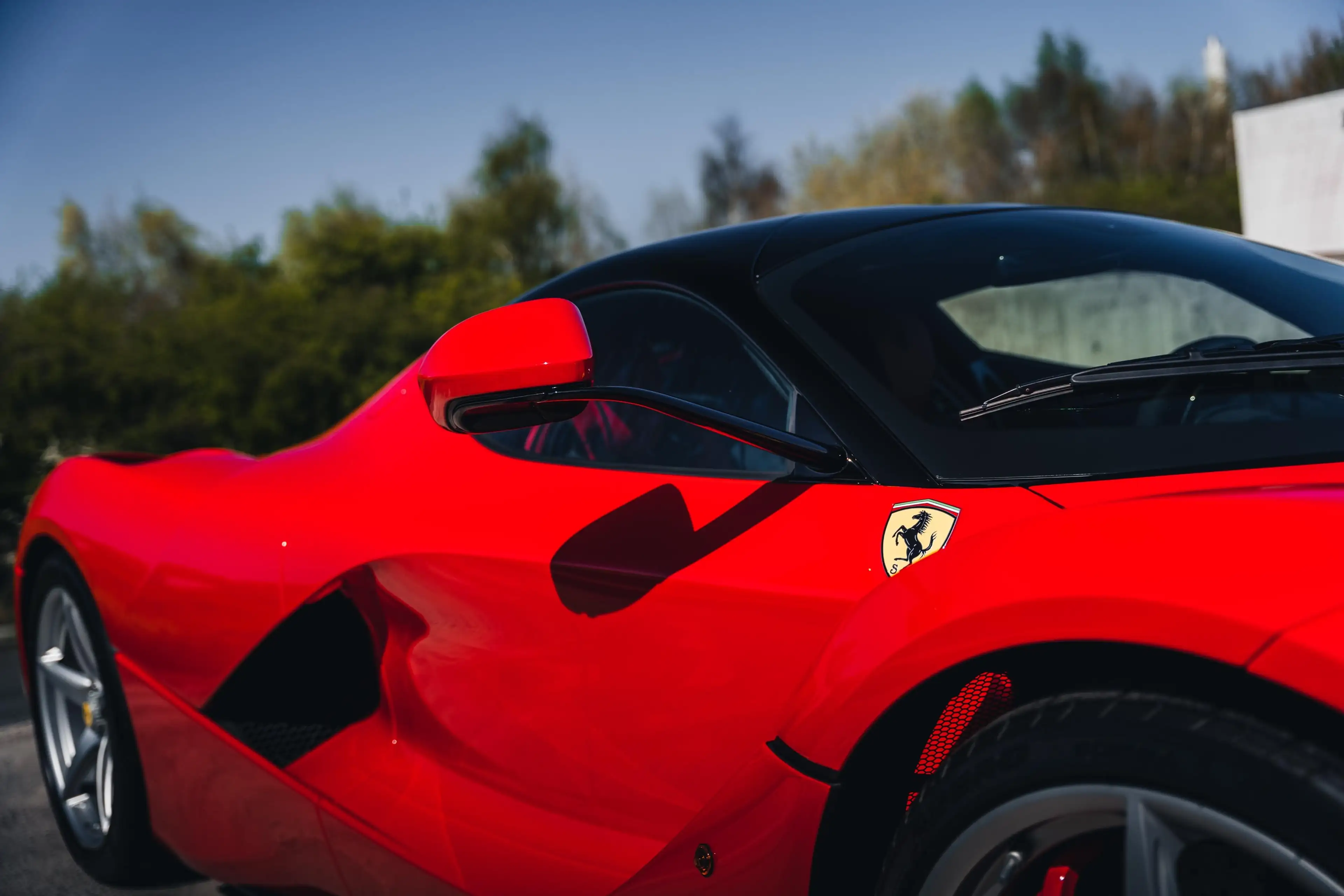 Ferrari LaFerrari Coupe / First Owner / 1 of 499 — photo 4