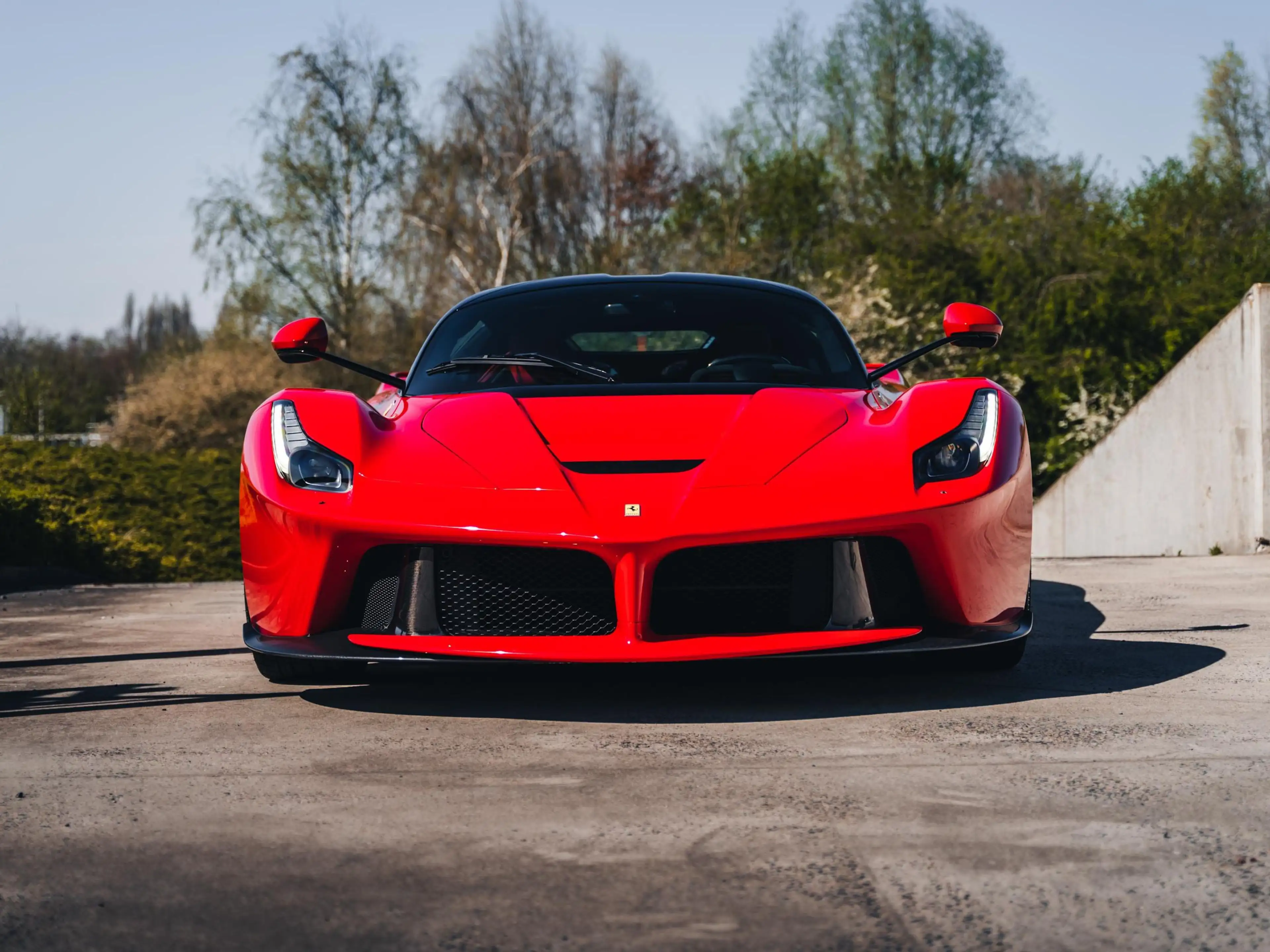 Ferrari LaFerrari Coupe / First Owner / 1 of 499 — photo 2