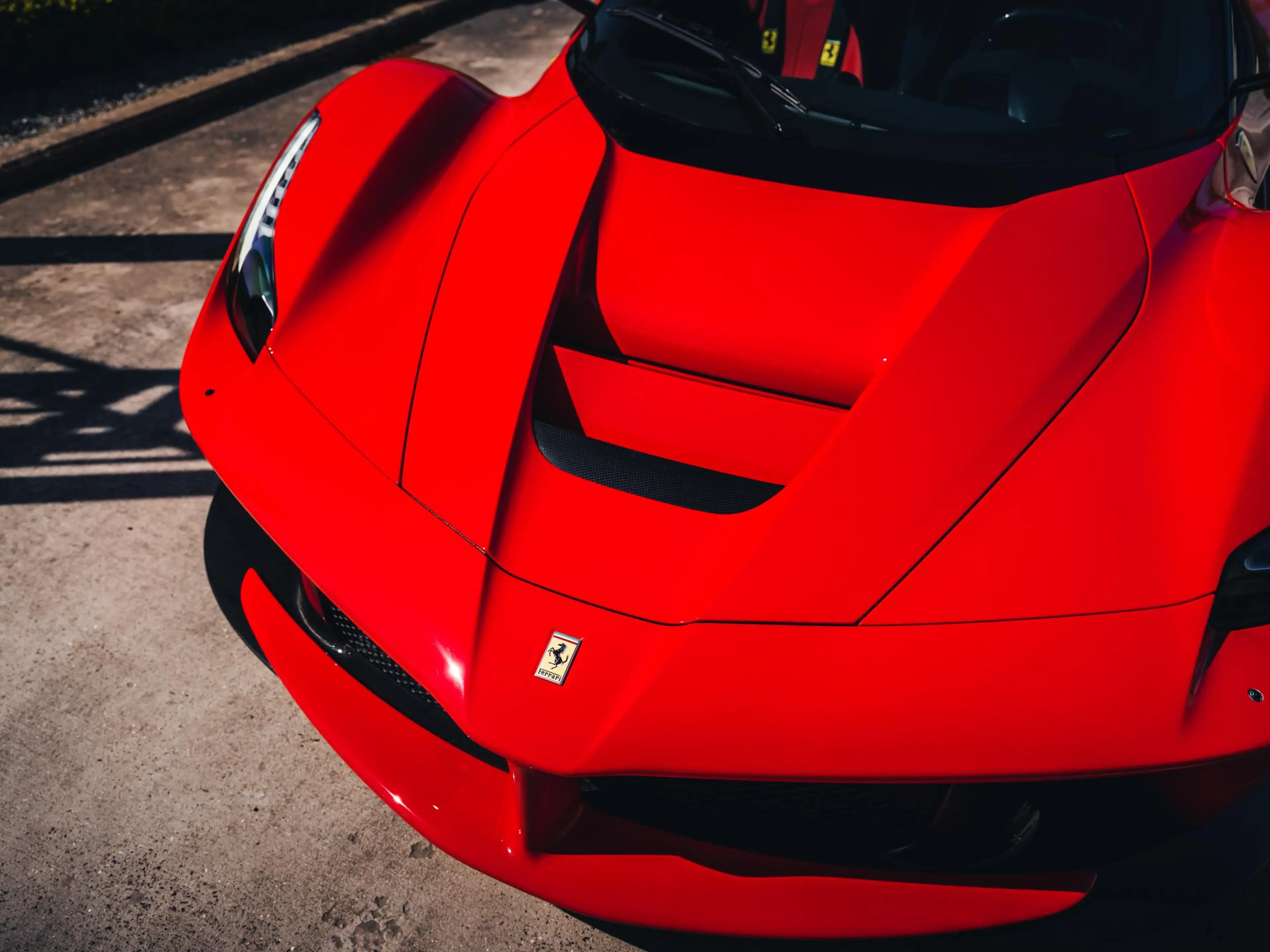 Ferrari LaFerrari Coupe / First Owner / 1 of 499 — photo 5