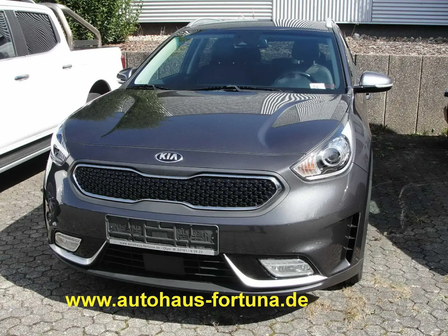 Kia Niro Vision 1.6 Hybrid Kamera Navigation Gris - 2