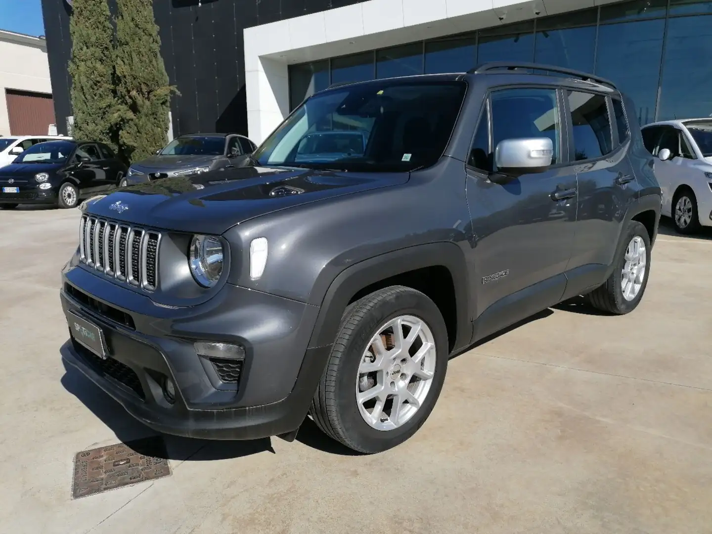 Jeep Renegade 1.6 Mjt 130 CV Limited Gris - 1