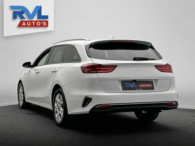 Kia Ceed view 3
