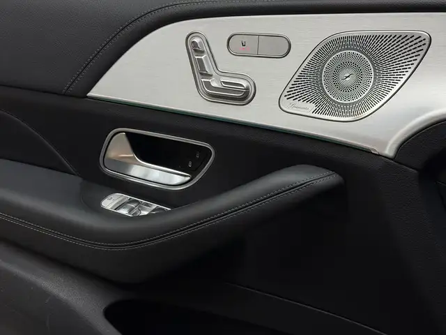 Mercedes-Benz Gle Class view 11