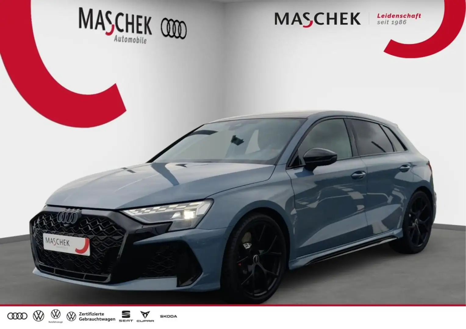 Audi RS3 Sportback Pano SportAGA Matrix DesPak Kamera HuD S Grau - 1