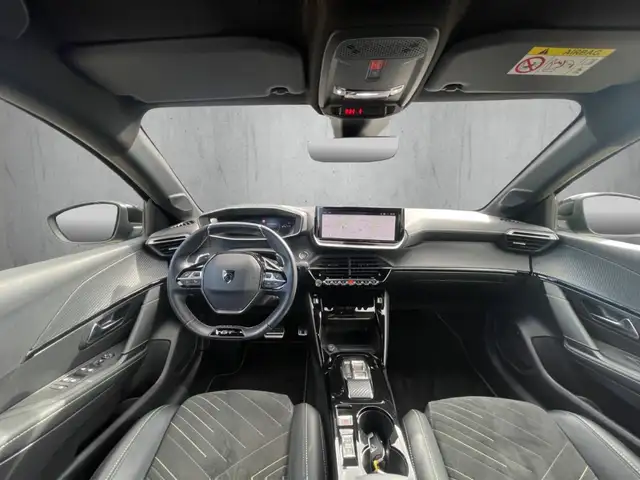 Peugeot 208 view 12
