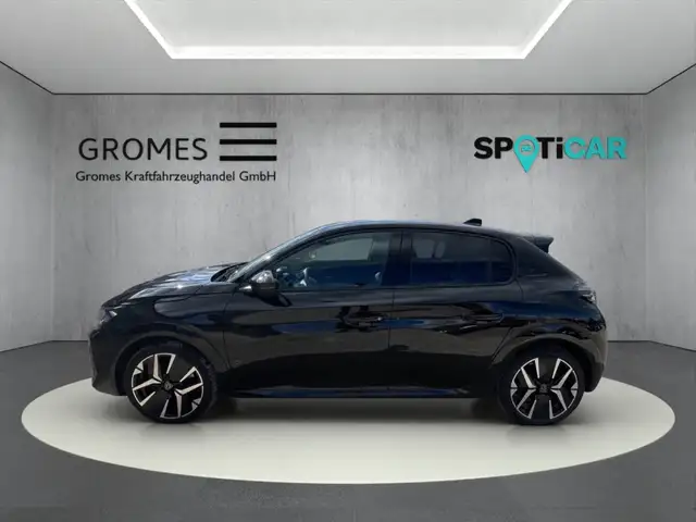 Peugeot 208 view 6
