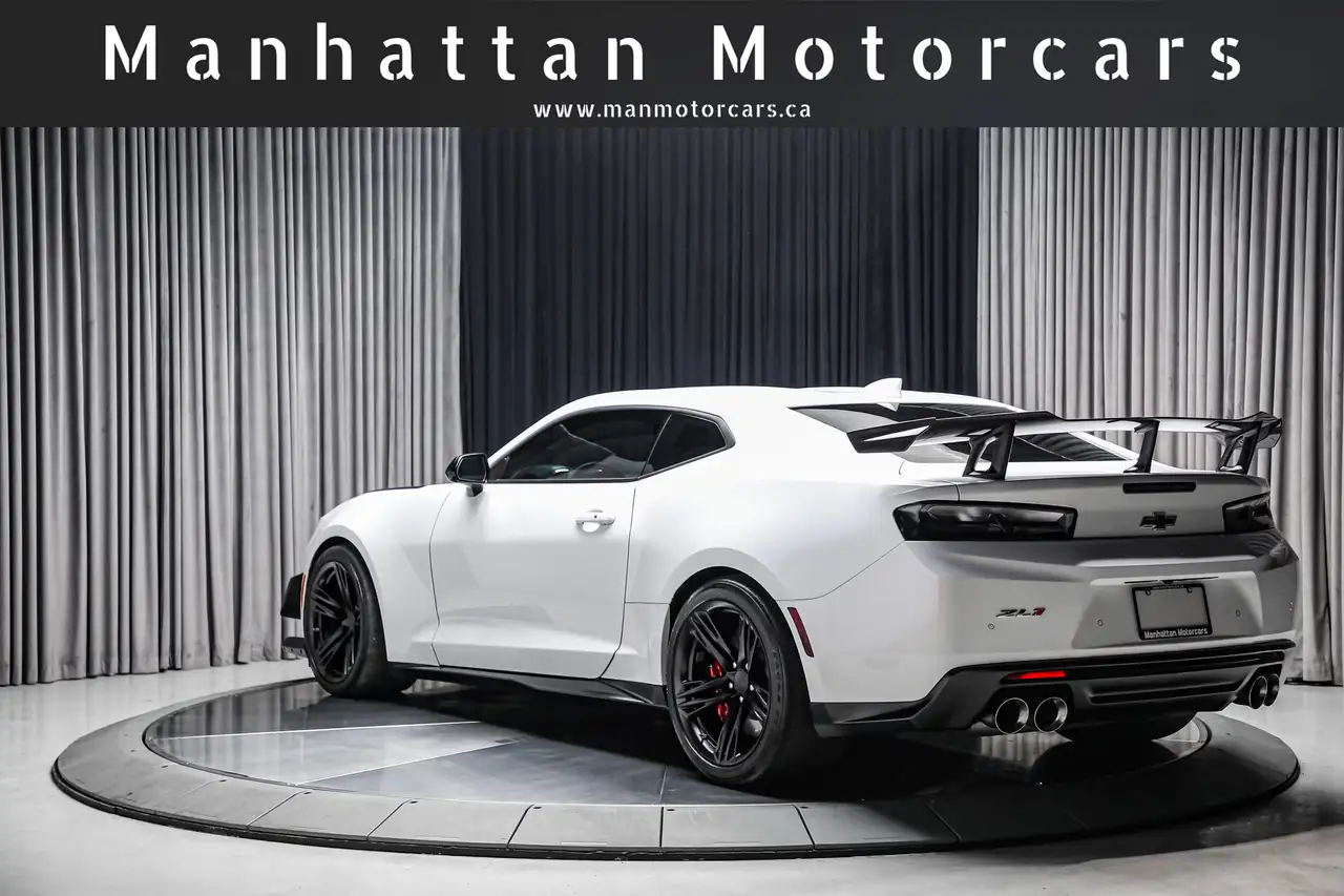 Chevrolet Camaro photo Chevrolet Camaro